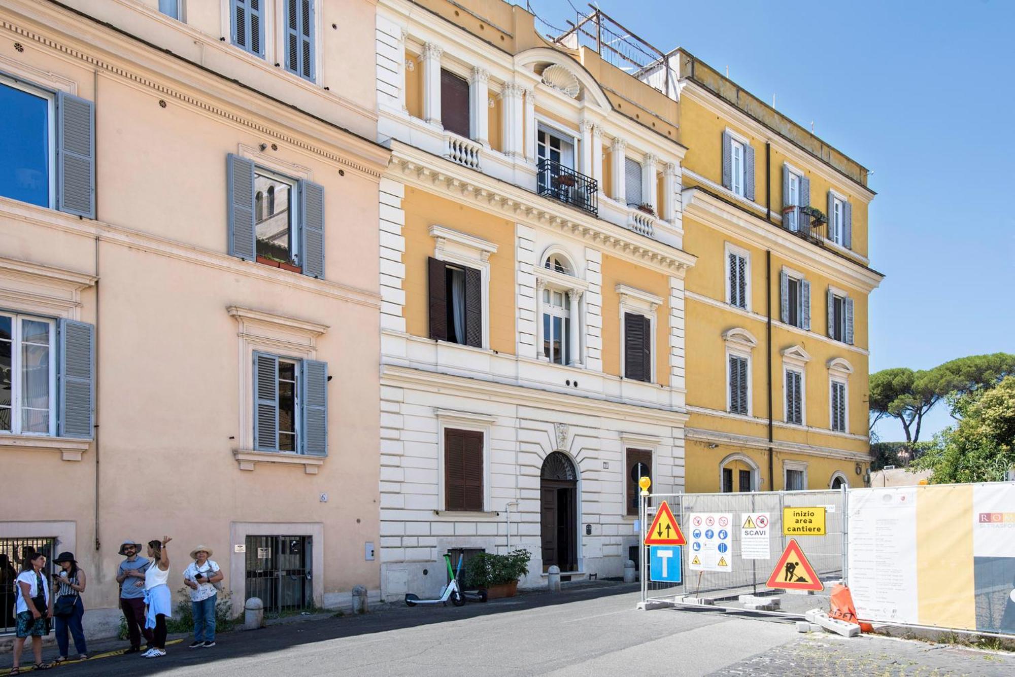 Casa Marchese Lucia *